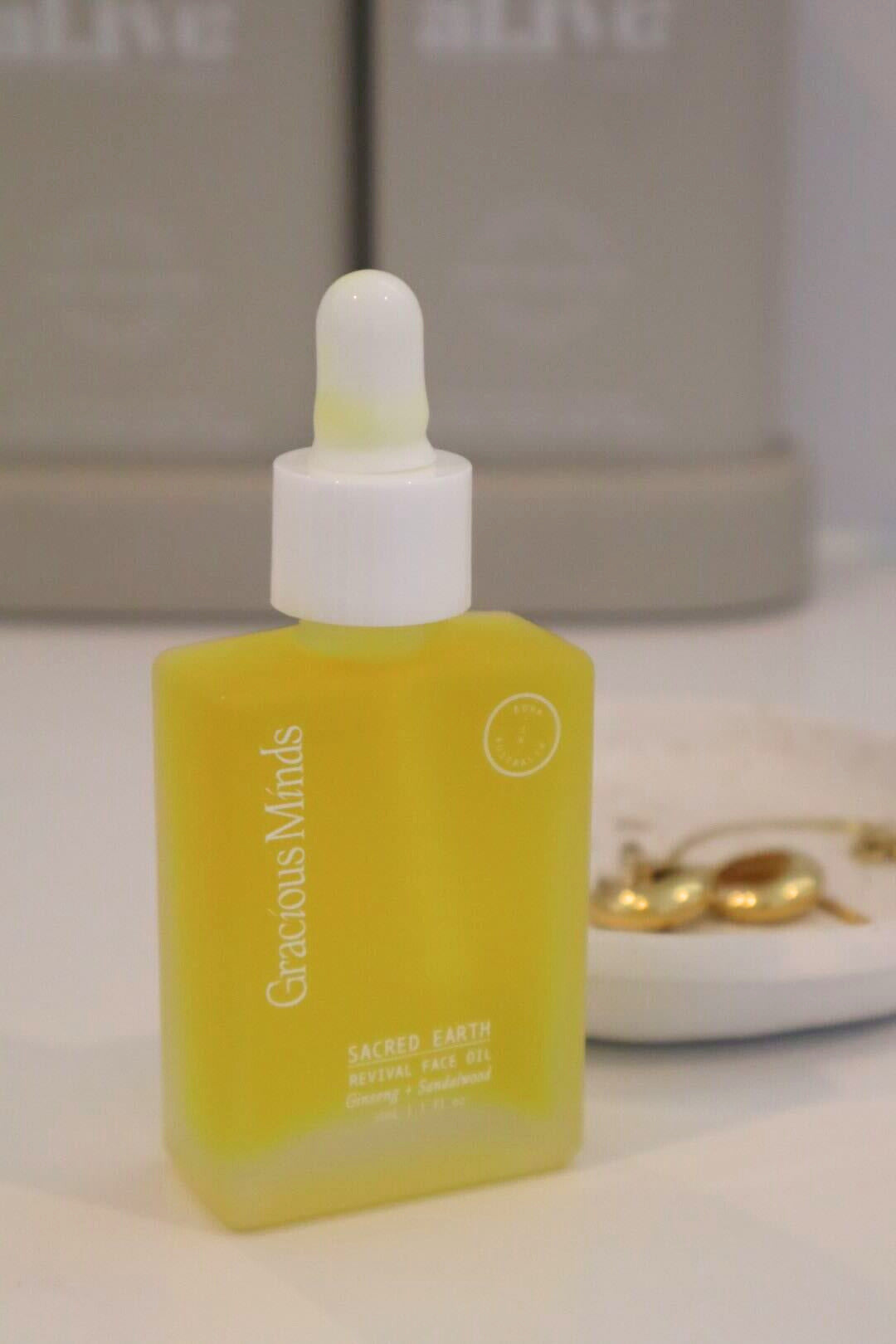 Sacred Earth Sandalwood Revival Face Oil